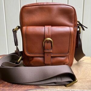 Fossil leather saddlebag mini crossbody